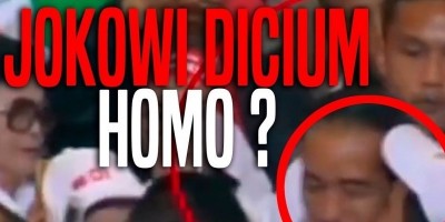 Jokowi dicium Homo ?