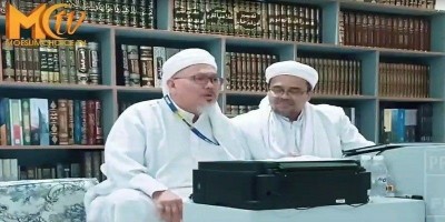 ULAMA MANANGKAL KAMPANYE HITAM