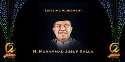 JUSUF KALLA: TERIMAKASIH MAJALAH MOESLIM CHOICE