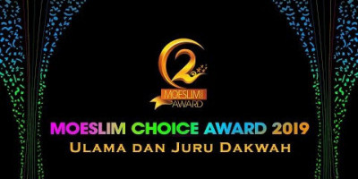 ULAMA AWARD: KH. TENGKU ZULKARNAIN & GUS MIFTAH