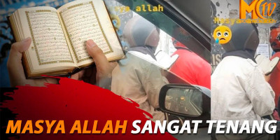 Tetap Khusyuk Baca Al-Quran di Motor