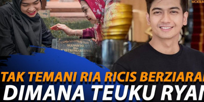 Ria Ricis Ziarah ke Makam Ayahnya Tanpa Suami